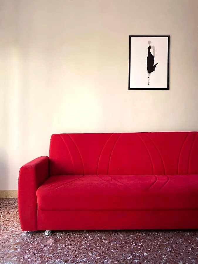 Comodo E Confortevole Nel Cuore Pulsante Di Pisa 0*,  Olaszország