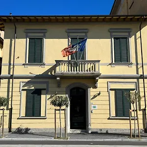 Panzió Primavera, Pisa